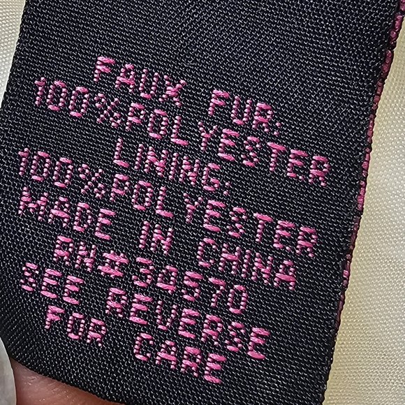 B Sweet faux fur vest - Picture 4 of 9